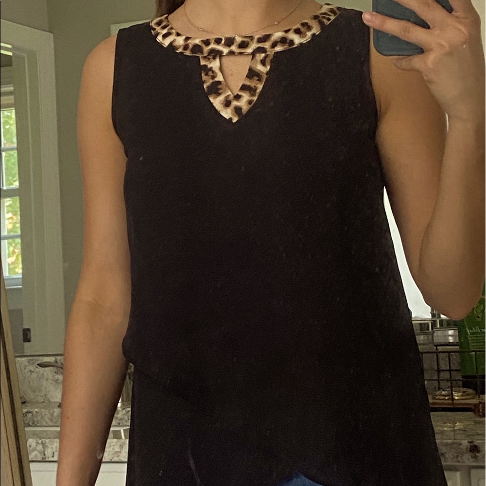 Est. 1946 Black & Leopard Print Sleeveless Blouse